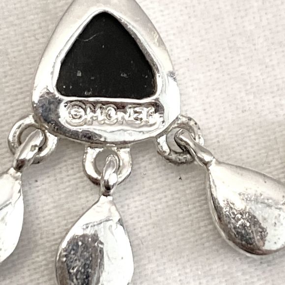 Monet Mini Chandelier Earrings Onyx Stones On Silver Tone Setting - Picture 7 of 8